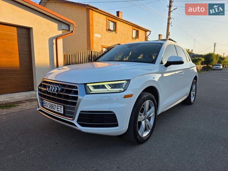 Внедорожник / Кроссовер Audi Q5 2018 в Тернополе