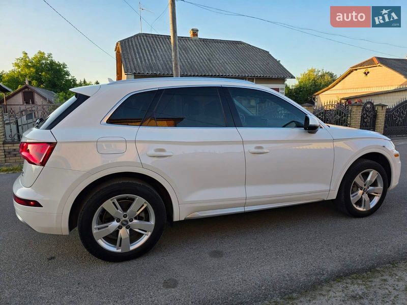 Внедорожник / Кроссовер Audi Q5 2018 в Тернополе