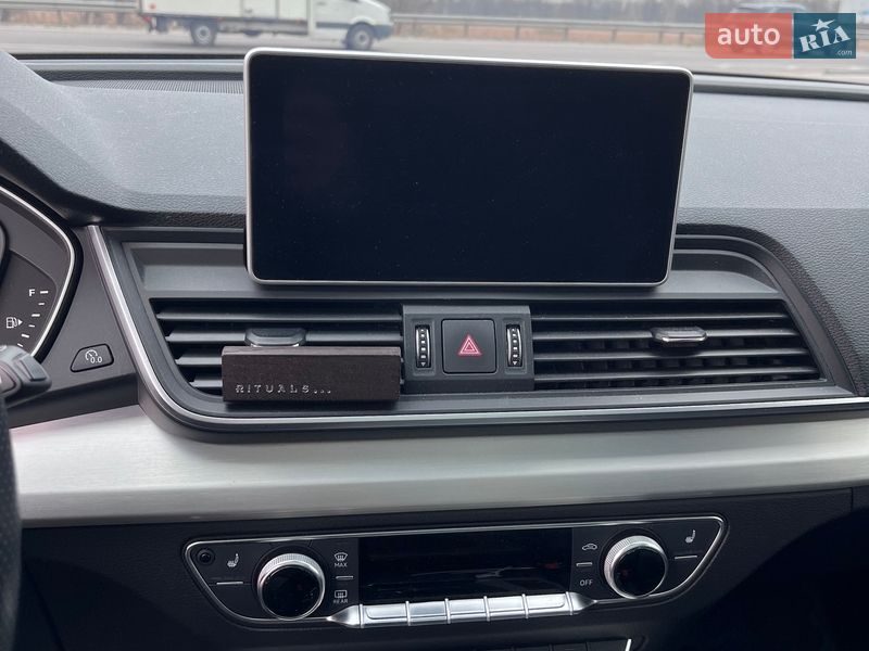 Внедорожник / Кроссовер Audi Q5 2018 в Киеве фото 18 Внедорожник / Кроссовер Audi Q5 2018 в Киеве