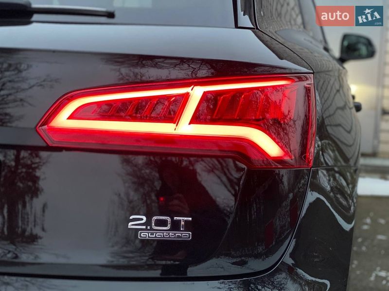 Позашляховик / Кросовер Audi Q5 2018 в Києві