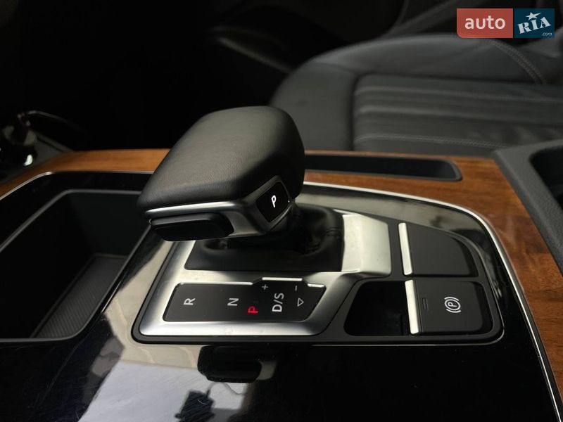 Внедорожник / Кроссовер Audi Q5 2022 в Киеве фото 23 Внедорожник / Кроссовер Audi Q5 2022 в Киеве