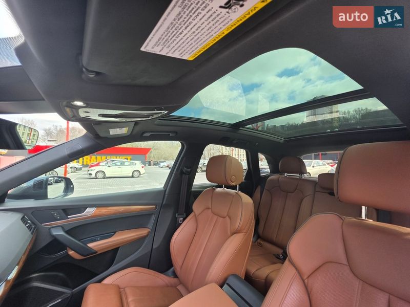 Позашляховик / Кросовер Audi Q5 2022 в Києві фото 27 Позашляховик / Кросовер Audi Q5 2022 в Києві