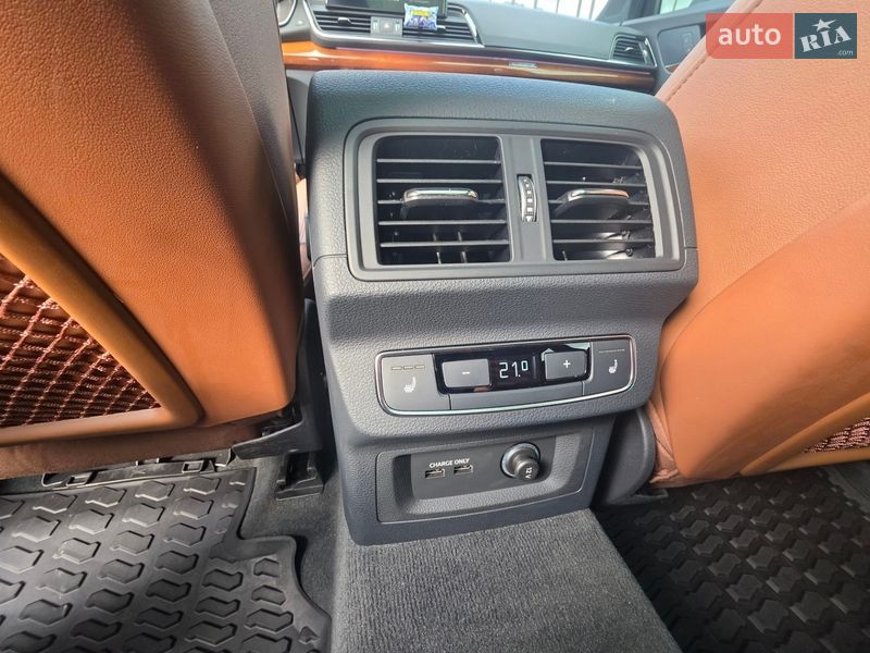 Позашляховик / Кросовер Audi Q5 2022 в Києві фото 31 Позашляховик / Кросовер Audi Q5 2022 в Києві