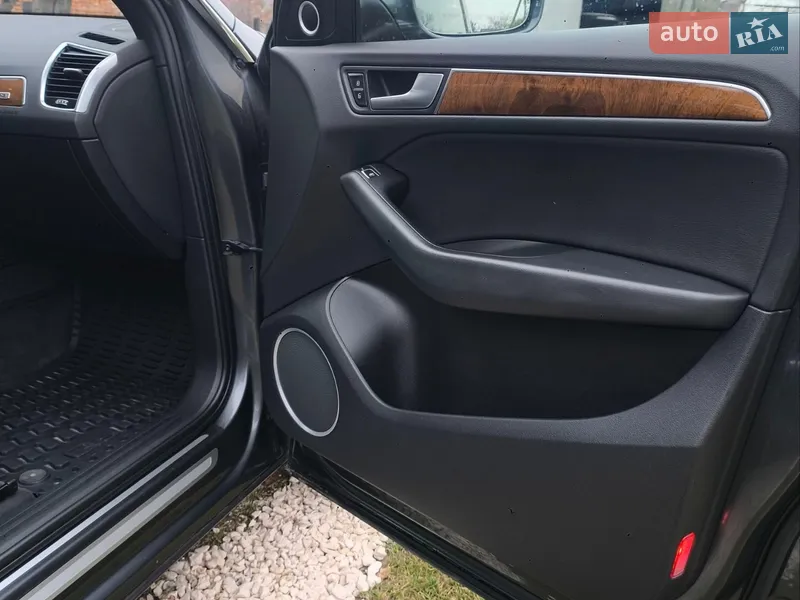Audi Q5 2014 VIN WA1LFAFP4FA003681 фото оголошення 10 з 73