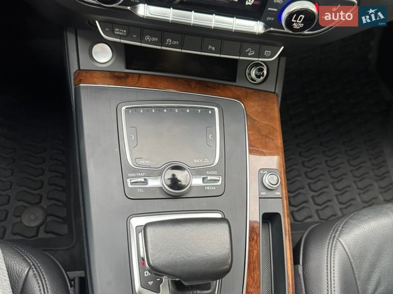 Внедорожник / Кроссовер Audi Q5 2018 в Владимире фото 73 Внедорожник / Кроссовер Audi Q5 2018 в Владимире