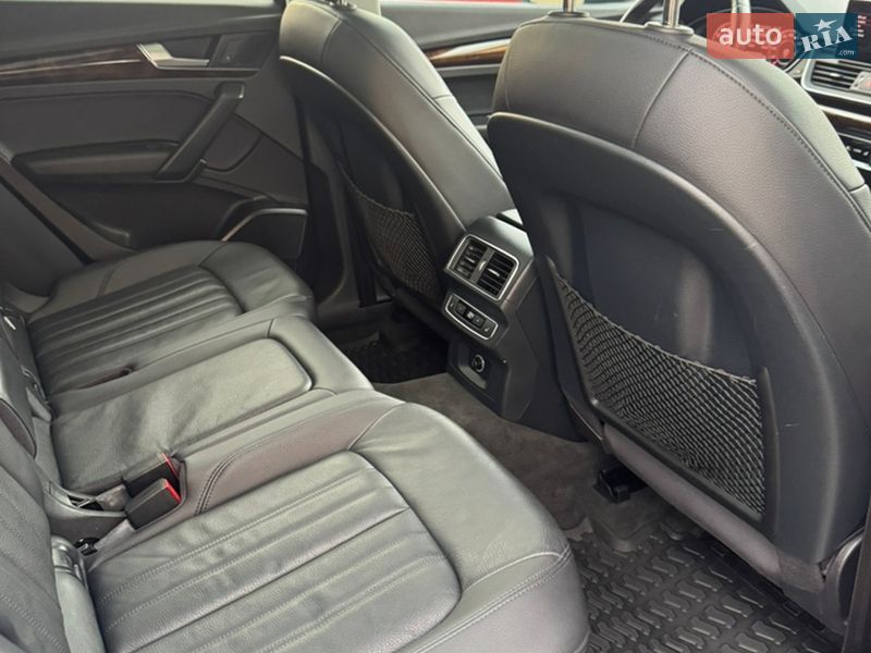 Внедорожник / Кроссовер Audi Q5 2018 в Владимире фото 93 Внедорожник / Кроссовер Audi Q5 2018 в Владимире