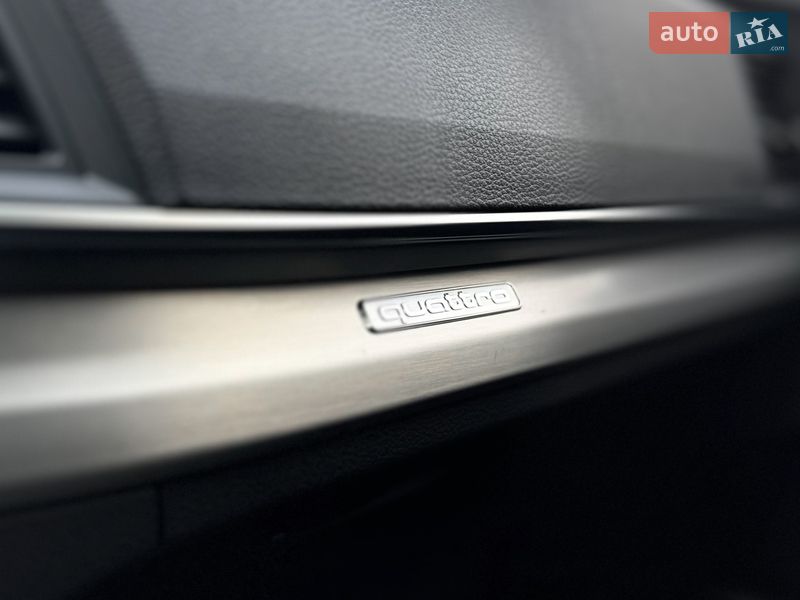 Внедорожник / Кроссовер Audi Q5 2018 в Ровно