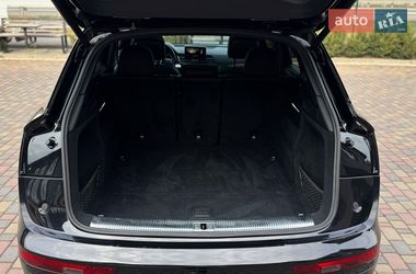 Внедорожник / Кроссовер Audi Q5 2018 в Ровно