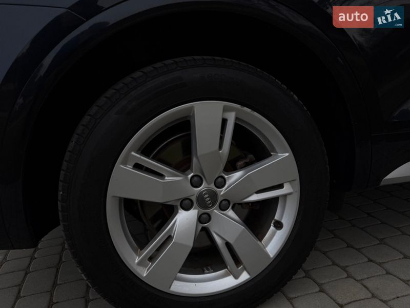 Внедорожник / Кроссовер Audi Q5 2018 в Львове фото 22 Внедорожник / Кроссовер Audi Q5 2018 в Львове