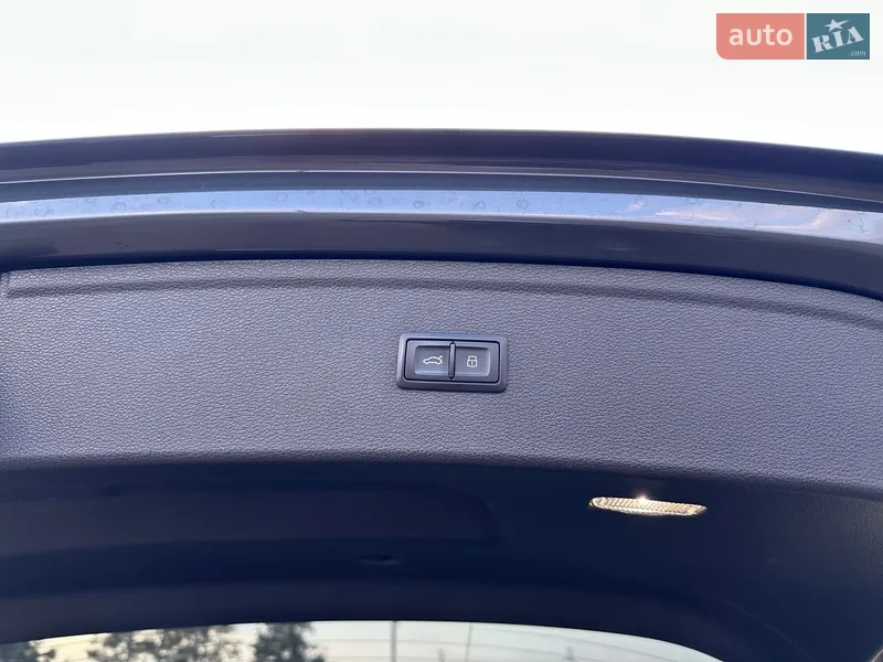 Audi Q5 2017 VIN WAUZZZFY4H2003446 фото оголошення 24 з 73