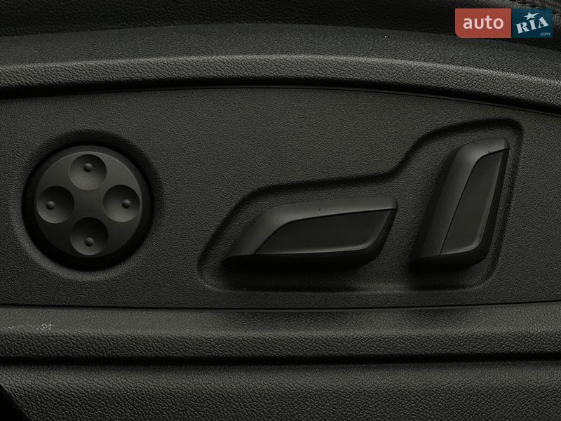 Внедорожник / Кроссовер Audi Q5 2023 в Львове