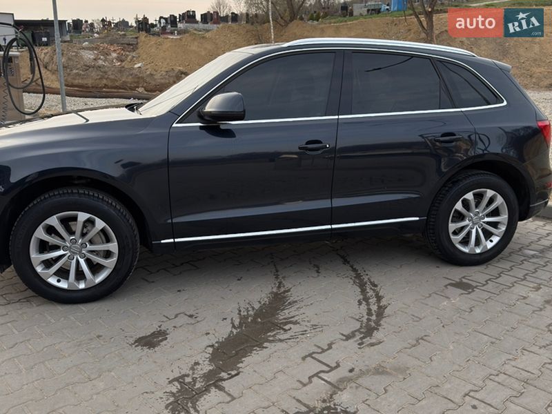 Позашляховик / Кросовер Audi Q5 2012 в Львові
