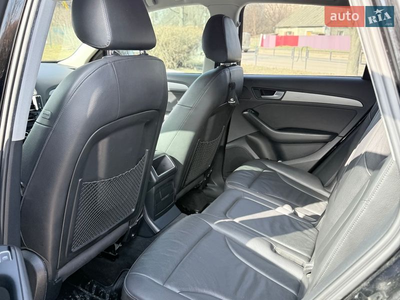 Внедорожник / Кроссовер Audi Q5 2012 в Житомире