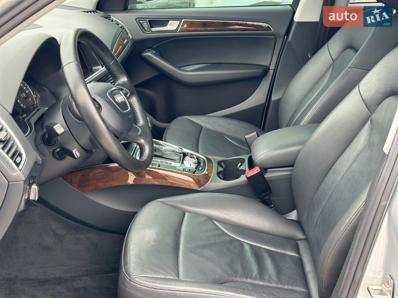 Позашляховик / Кросовер Audi Q5 2012 в Виноградові