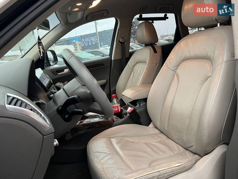 Внедорожник / Кроссовер Audi Q5 2010 в Львове
