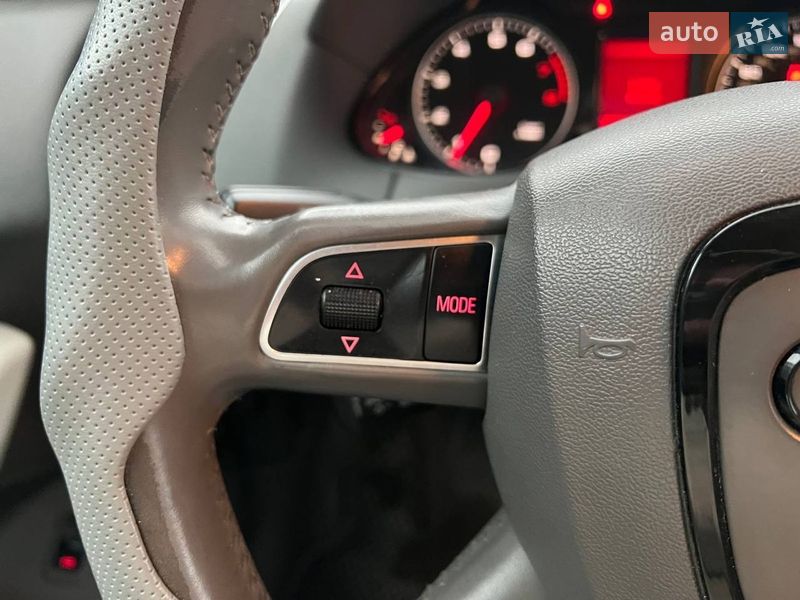 Внедорожник / Кроссовер Audi Q5 2010 в Львове