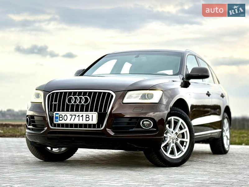 Внедорожник / Кроссовер Audi Q5 2012 в Тернополе