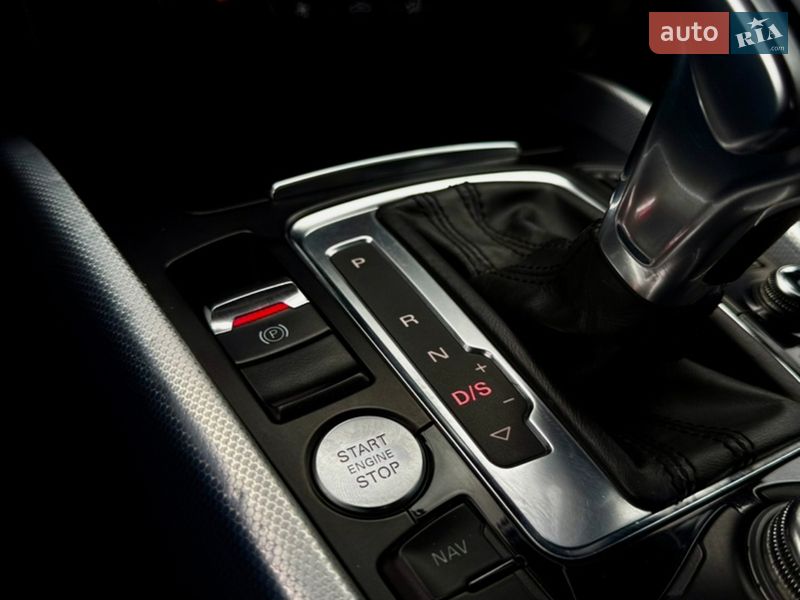 Внедорожник / Кроссовер Audi Q5 2012 в Тернополе