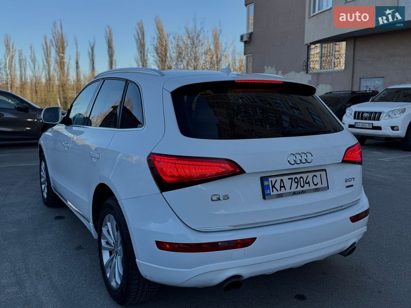 Позашляховик / Кросовер Audi Q5 2016 в Києві