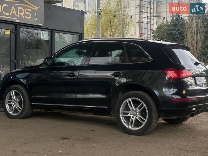 Позашляховик / Кросовер Audi Q5 2012 в Львові
