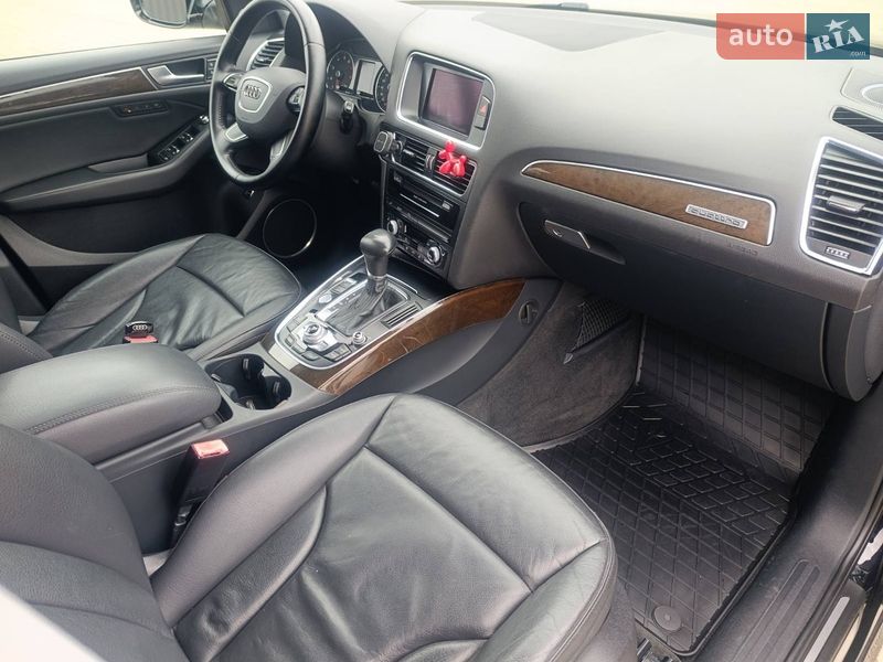 Внедорожник / Кроссовер Audi Q5 2013 в Черкассах