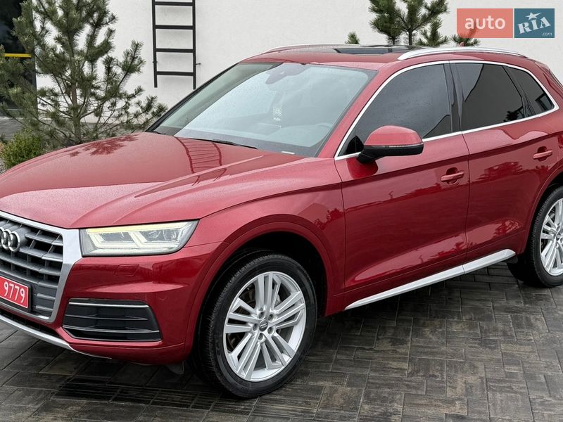 Позашляховик / Кросовер Audi Q5 2018 в Луцьку