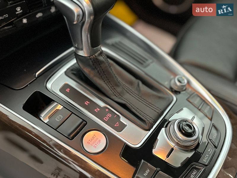 Внедорожник / Кроссовер Audi Q5 2015 в Львове