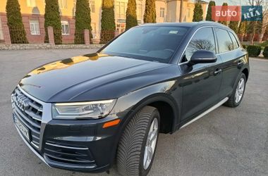 Внедорожник / Кроссовер Audi Q5 2019 в Новомиргороде
