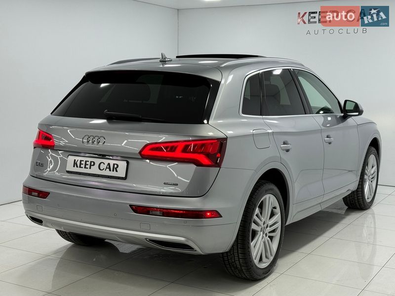 Позашляховик / Кросовер Audi Q5 2019 в Одесі