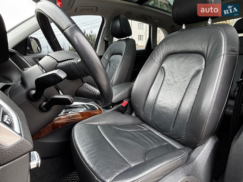 Внедорожник / Кроссовер Audi Q5 2015 в Белогородке