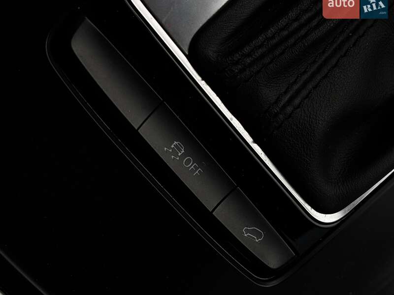 Внедорожник / Кроссовер Audi Q5 2015 в Белогородке