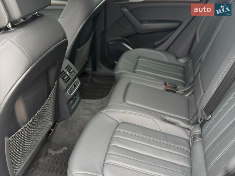 Позашляховик / Кросовер Audi Q5 2023 в Дніпрі фото 9 Позашляховик / Кросовер Audi Q5 2023 в Дніпрі