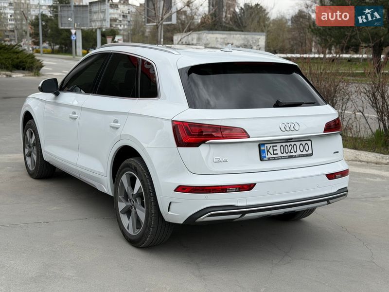 Позашляховик / Кросовер Audi Q5 2023 в Дніпрі фото 5 Позашляховик / Кросовер Audi Q5 2023 в Дніпрі
