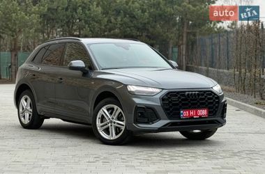 Внедорожник / Кроссовер Audi Q5 2021 в Луцке