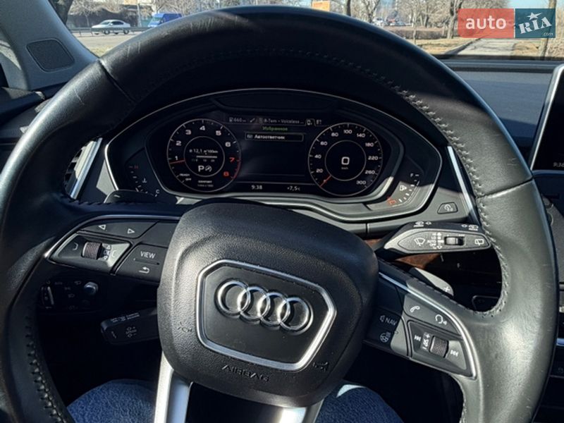 Позашляховик / Кросовер Audi Q5 2018 в Дніпрі фото 19 Позашляховик / Кросовер Audi Q5 2018 в Дніпрі