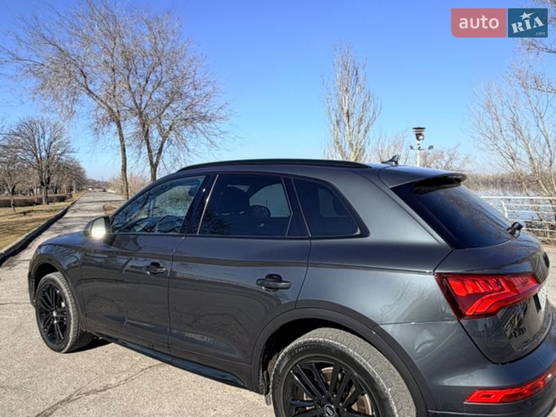 Позашляховик / Кросовер Audi Q5 2018 в Дніпрі фото 6 Позашляховик / Кросовер Audi Q5 2018 в Дніпрі