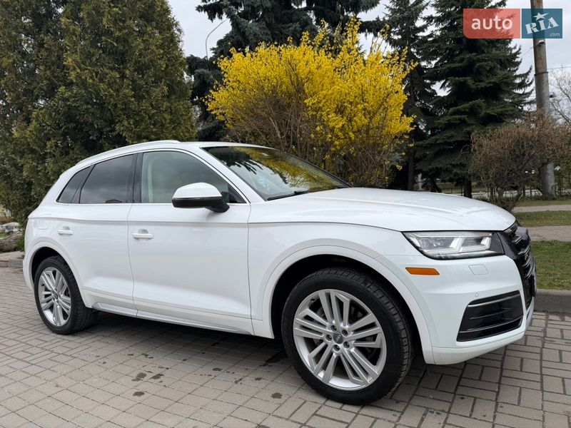 Позашляховик / Кросовер Audi Q5 2017 в Тернополі фото 3 Позашляховик / Кросовер Audi Q5 2017 в Тернополі