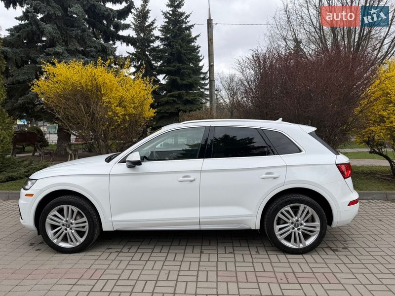Позашляховик / Кросовер Audi Q5 2017 в Тернополі фото 14 Позашляховик / Кросовер Audi Q5 2017 в Тернополі