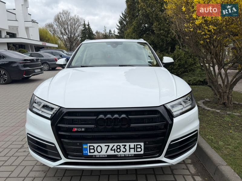 Позашляховик / Кросовер Audi Q5 2017 в Тернополі фото 17 Позашляховик / Кросовер Audi Q5 2017 в Тернополі