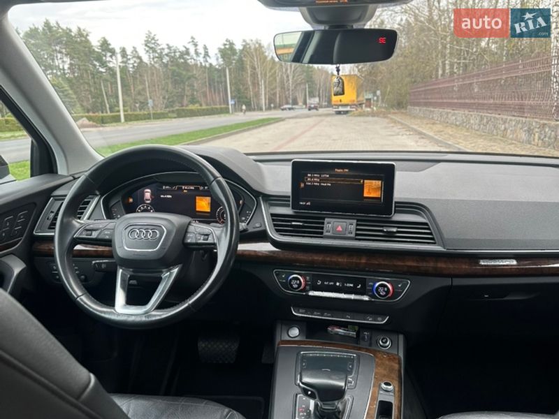 Позашляховик / Кросовер Audi Q5 2018 в Маневичах