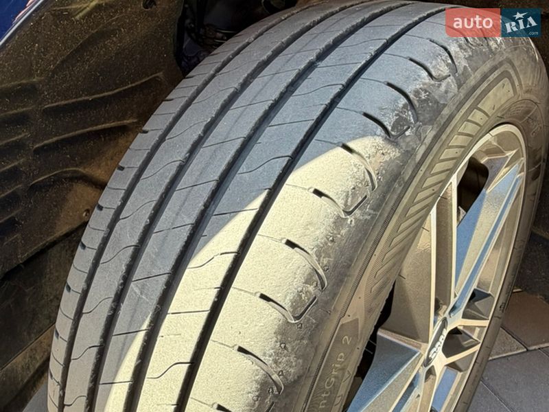 Позашляховик / Кросовер Audi Q5 2017 в Хусті