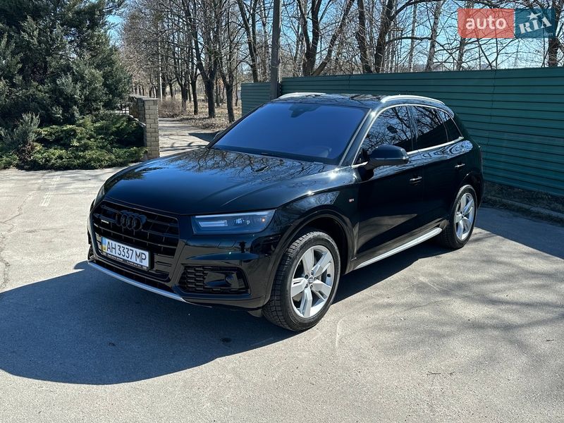 Позашляховик / Кросовер Audi Q5 2018 в Києві фото 2 Позашляховик / Кросовер Audi Q5 2018 в Києві