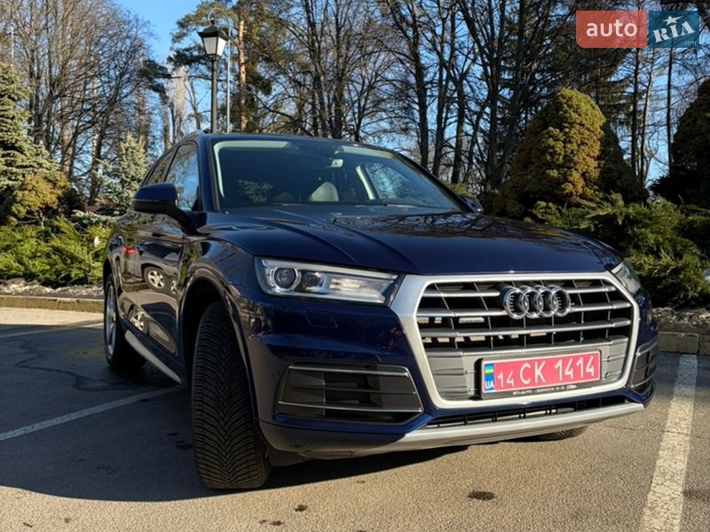 Позашляховик / Кросовер Audi Q5 2017 в Києві