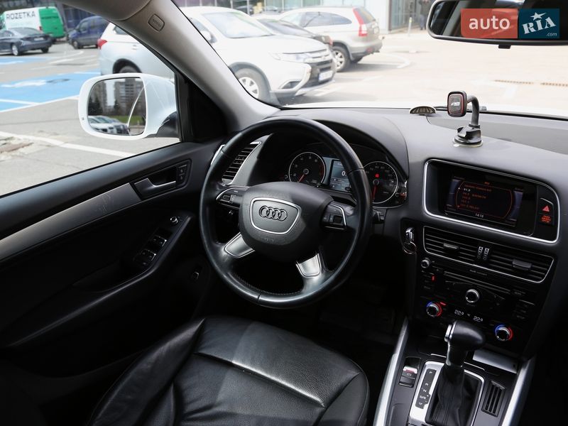 Позашляховик / Кросовер Audi Q5 2014 в Києві