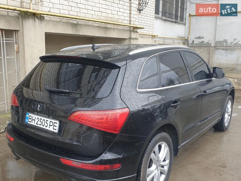 Внедорожник / Кроссовер Audi Q5 2009 в Одессе