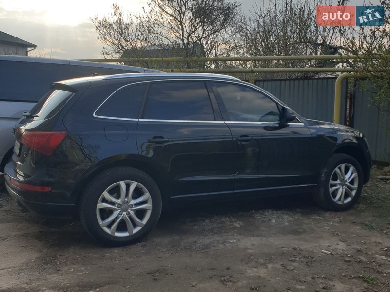 Внедорожник / Кроссовер Audi Q5 2009 в Одессе