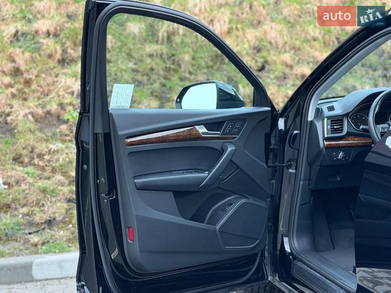 Позашляховик / Кросовер Audi Q5 2018 в Тернополі фото 38 Позашляховик / Кросовер Audi Q5 2018 в Тернополі