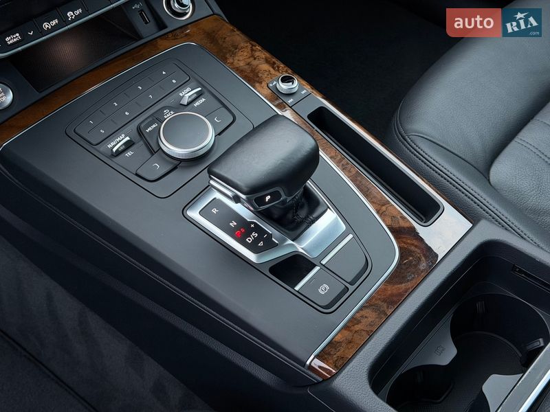 Позашляховик / Кросовер Audi Q5 2018 в Тернополі фото 51 Позашляховик / Кросовер Audi Q5 2018 в Тернополі