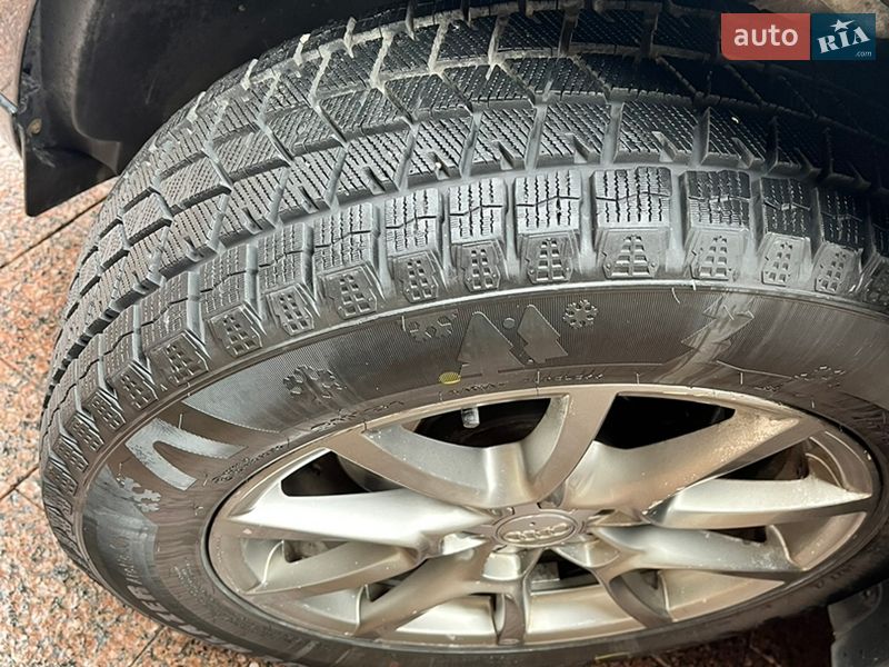 Позашляховик / Кросовер Audi Q5 2011 в Тячеві фото 24 Позашляховик / Кросовер Audi Q5 2011 в Тячеві