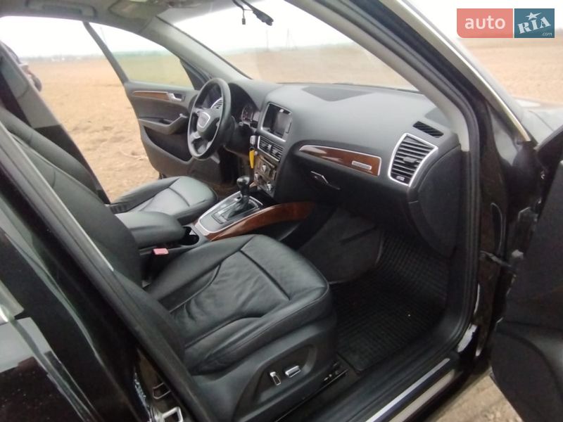 Внедорожник / Кроссовер Audi Q5 2015 в Самборе